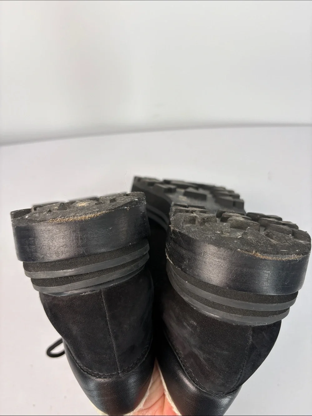 🪃 Schutz Black Suede Lace-Up Faux Shearling Lined Hikers Lucille